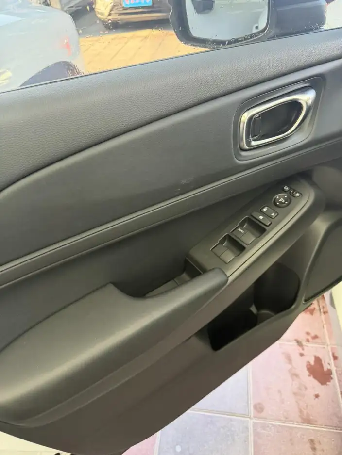 Honda Vezel 2023 Model 1.5L CVT Technology Edition – фото 8