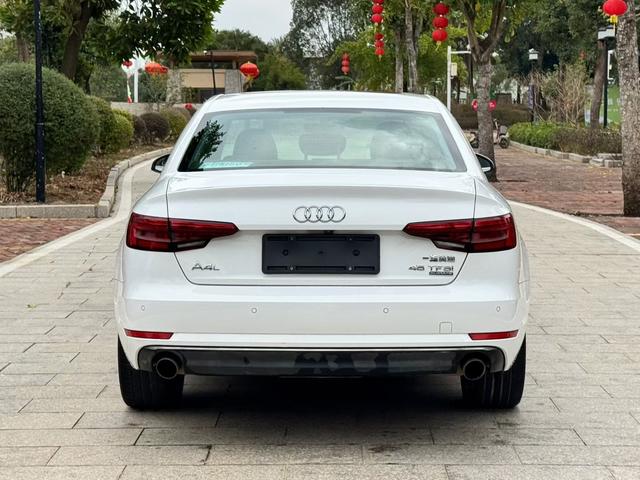 Audi A4 L 2017 модификация 45 TFSI quattro Fashion тип – фото 9
