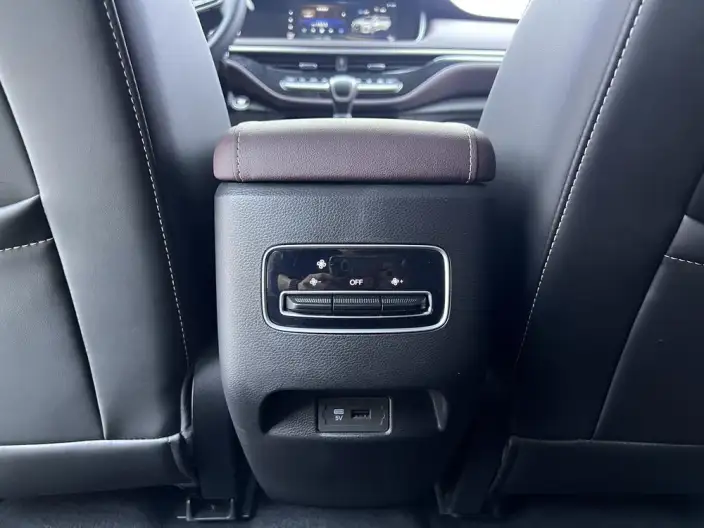 GAC Trumpchi M6 2021 Model Pro 270T Automatic Deluxe Edition – фото 8