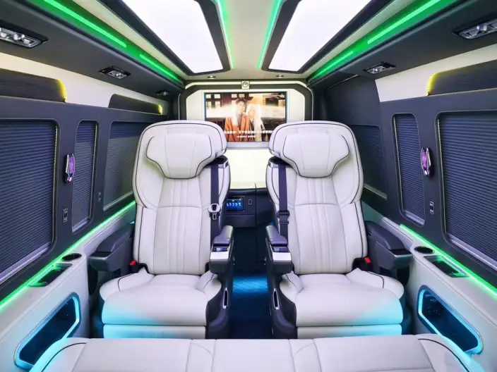 Hiace 2024 Model 3.5L Automatic Qian Drive 7 seat Parallel Imported – фото 7
