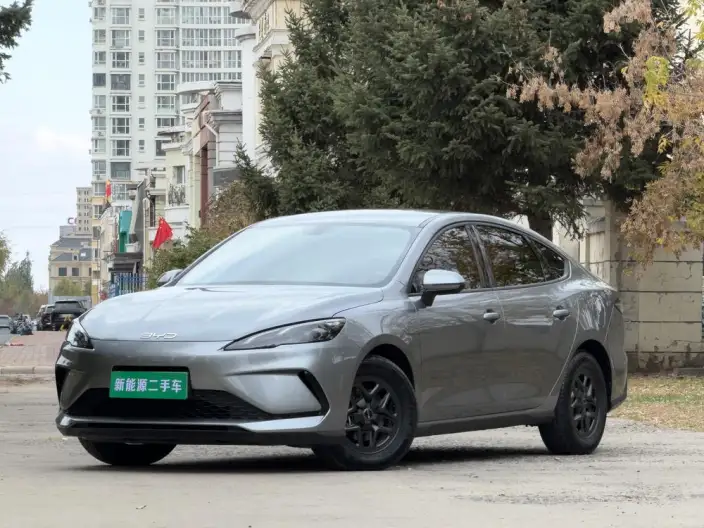 BYD Seal 05DM 2025 Model Smart Driving Edition DM-i 55KM Luxury Model