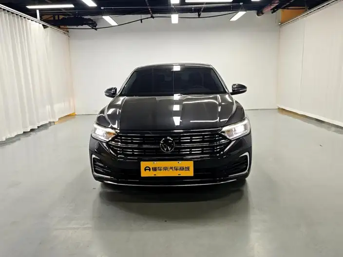 Volkswagen Sagitar 2023 Model 280TSI DSG Beyond Edition