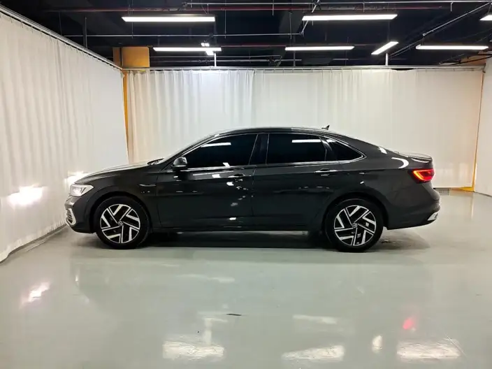 Volkswagen Sagitar 2023 Model 280TSI DSG Beyond Edition