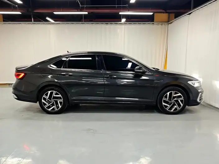 Volkswagen Sagitar 2023 Model 280TSI DSG Beyond Edition – фото 8