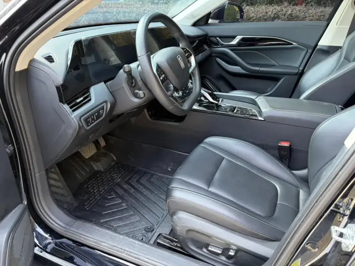 BESTUNE B70 2023 Model Third generation 1.5T Automatic Changxiang Edition Model – фото 9