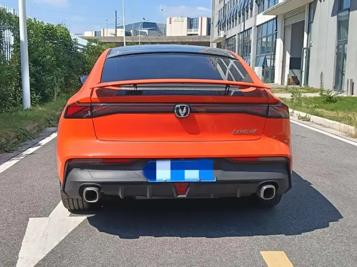 Changan UNI-V 2022 Model 1.5T Noble Model – фото 5