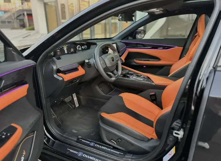 Changan UNI-V 2022 Model 1.5T Sports Edition – фото 9