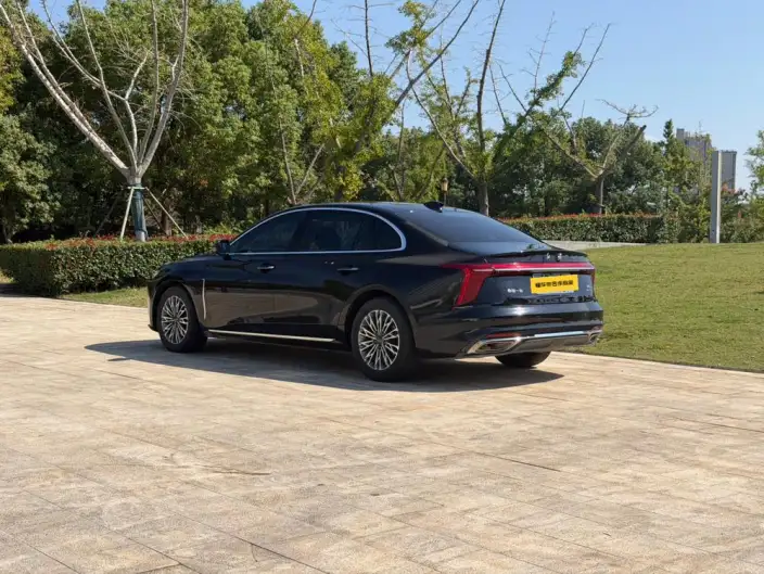 Hongqi H5 2023 Model 1.5T DCT Flag Rhythm Edition – фото 5