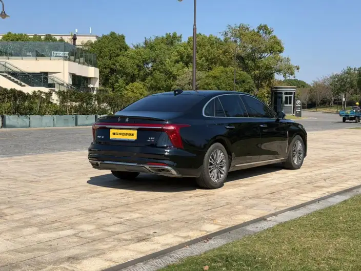 Hongqi H5 2023 Model 1.5T DCT Flag Rhythm Edition – фото 7