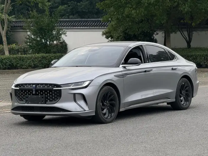 Lincoln Z 2024 Model 2.0T 2WD Zun Shang Hybrid version – фото 1