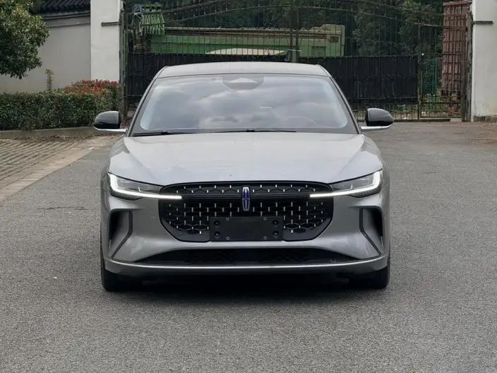 Lincoln Z 2024 Model 2.0T 2WD Zun Shang Hybrid version – фото 2