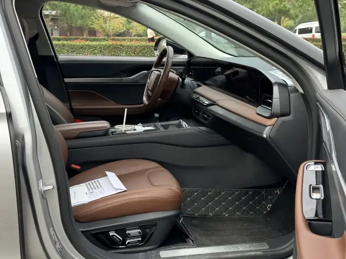 Lincoln Z 2024 Model 2.0T 2WD Zun Shang Hybrid version – фото 10