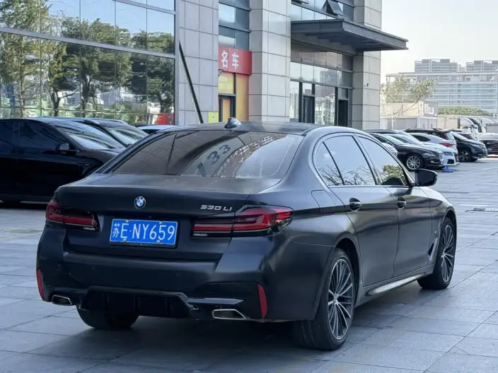 BMW 5 Series 2022 Model Facelift 530Li Leading Model M Sports Set – фото 6