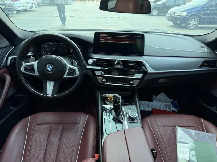 BMW 5 Series 2022 Model Facelift 530Li Leading Model M Sports Set – фото 7