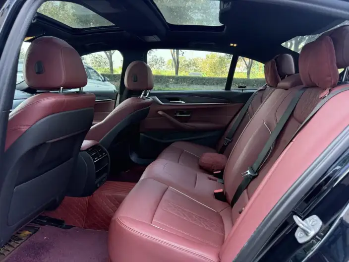 BMW 5 Series 2022 Model Facelift 530Li Leading Model M Sports Set – фото 9