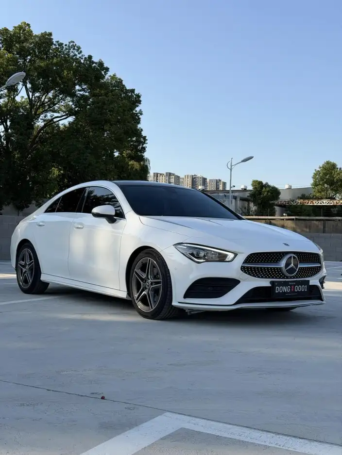 Mercedes-Benz CLA Imported 2022 Model CLA 200 Four-door Coupe