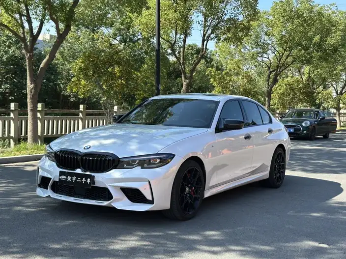 BMW 3 Series 2022 Model 330i M Sports Night Set