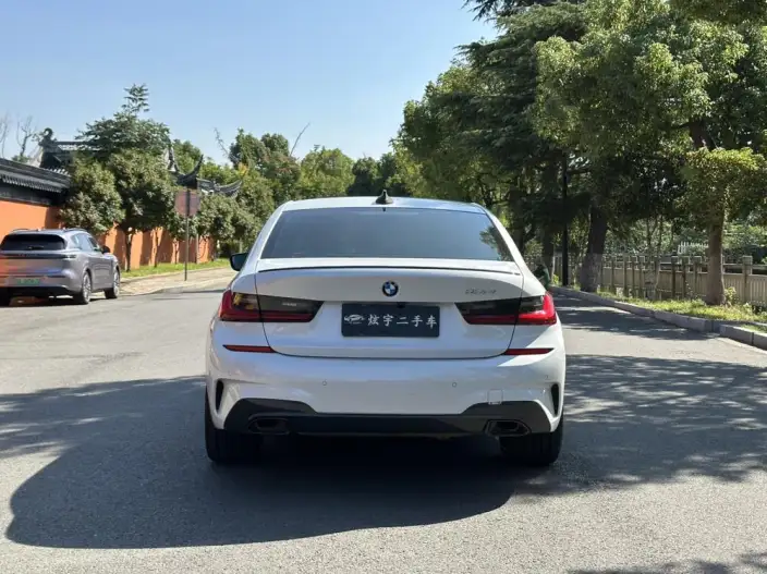 BMW 3 Series 2022 Model 330i M Sports Night Set – фото 5