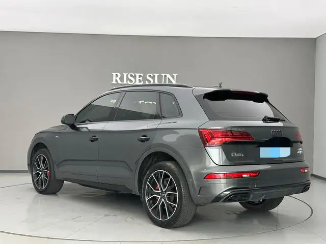 Audi Q5L 2023 Model 40T Snow Sports Edition