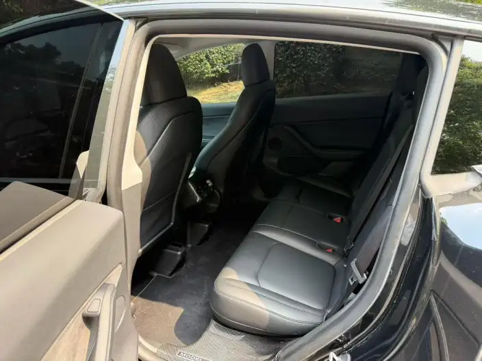 Model Y 2022 Model Rear-wheel drive version – фото 8