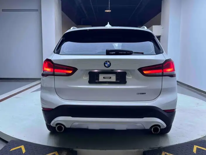 BMW X1 2022 Model sDrive20Li Fashion Model – фото 6