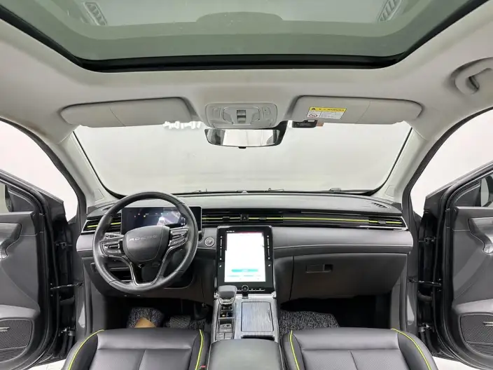 Roewe RX5 2023 Model PLUS 330TGI Automatic Trendy Smart Zhen Edition – фото 7