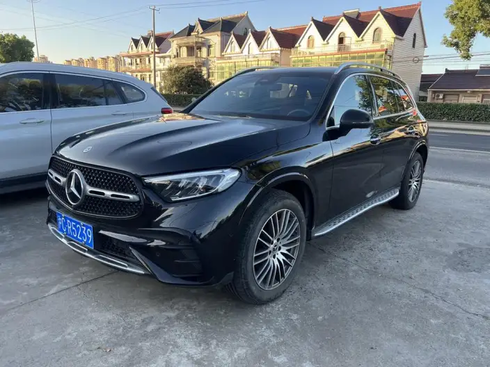 Mercedes-Benz GLC 2024 Model Facelift GLC 300 L 4MATIC Dynamic Model 5 seat