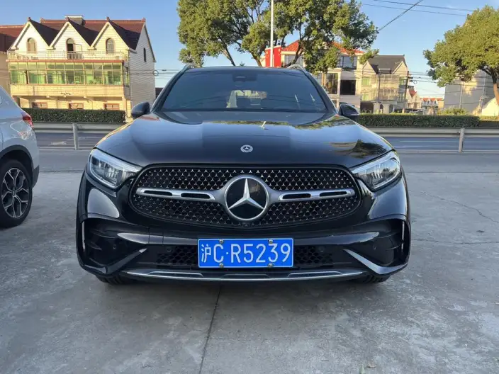 Mercedes-Benz GLC 2024 Model Facelift GLC 300 L 4MATIC Dynamic Model 5 seat
