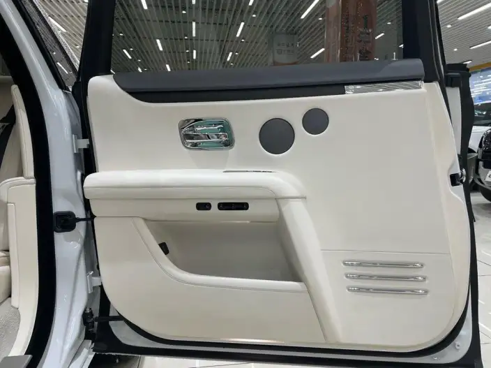 Ghost 2021 Model 6.7T Long wheelbase Edition – фото 10