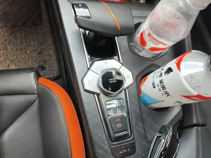 Changan UNI-V 2023 Model 1.5T Noble Model – фото 9