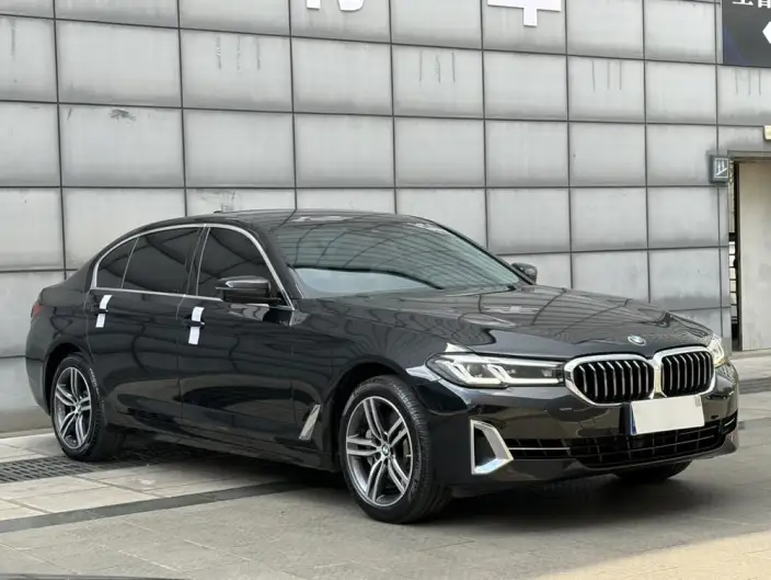 BMW 5 Series 2023 Model 530Li Leading Model Luxury Set