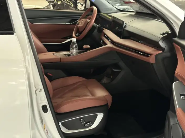 Changan CS75 PLUS 2023 Model Third generation 1.5T Automatic Luxury Model – фото 9