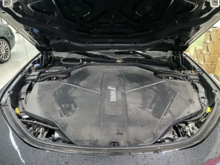 BMW i7 2023 Model eDrive50L Leading Model M Sports Set – фото 6