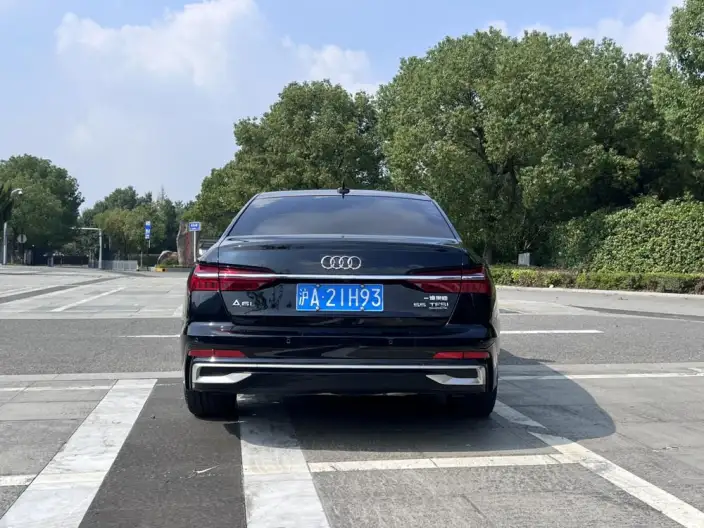Audi A6L 2023 Model Facelift 55 TFSI quattro Exclusive Dynamic Model – фото 6