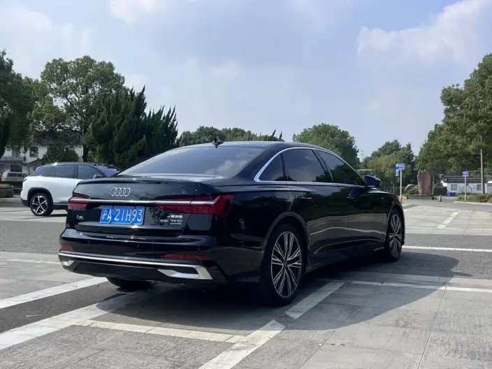 Audi A6L 2023 Model Facelift 55 TFSI quattro Exclusive Dynamic Model – фото 7
