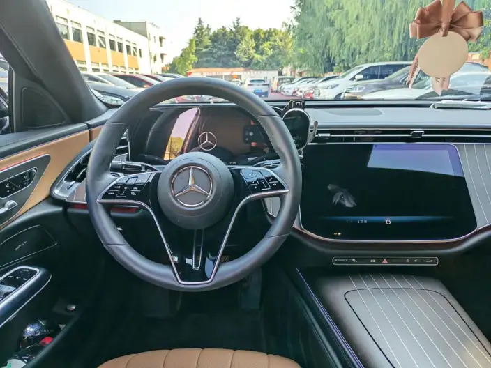 Mercedes-Benz E-Class 2024 Model Facelift E 300 L Fashion Model sedan – фото 8