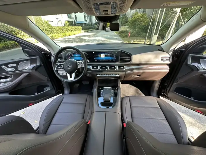 Mercedes-Benz GLE Imported 2022 Model Facelift GLE 350 4MATIC Dynamic Model – фото 9