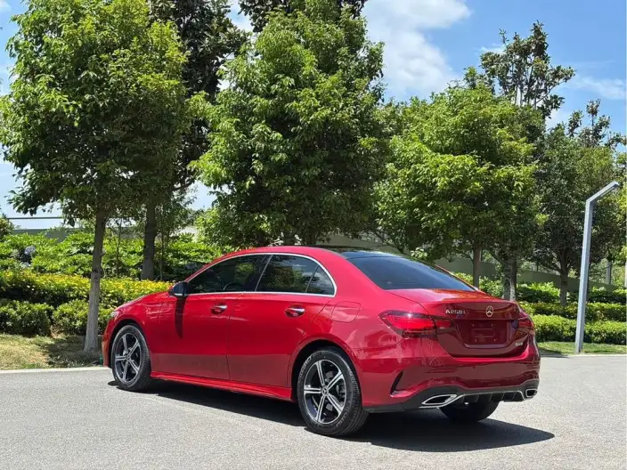 Mercedes-Benz A-class 2024 Model Facelift A 200 L Fashion Edition – фото 5