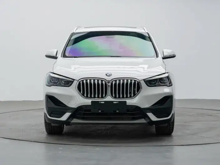 BMW X1 2022 Model sDrive25Li Leading Model – фото 2