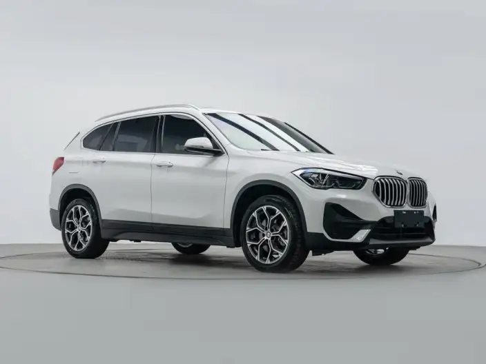 BMW X1 2022 Model sDrive25Li Leading Model – фото 3
