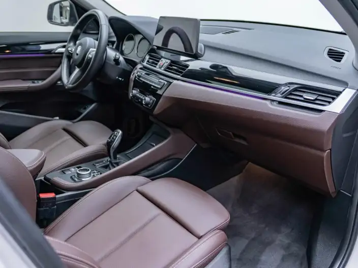 BMW X1 2022 Model sDrive25Li Leading Model – фото 10