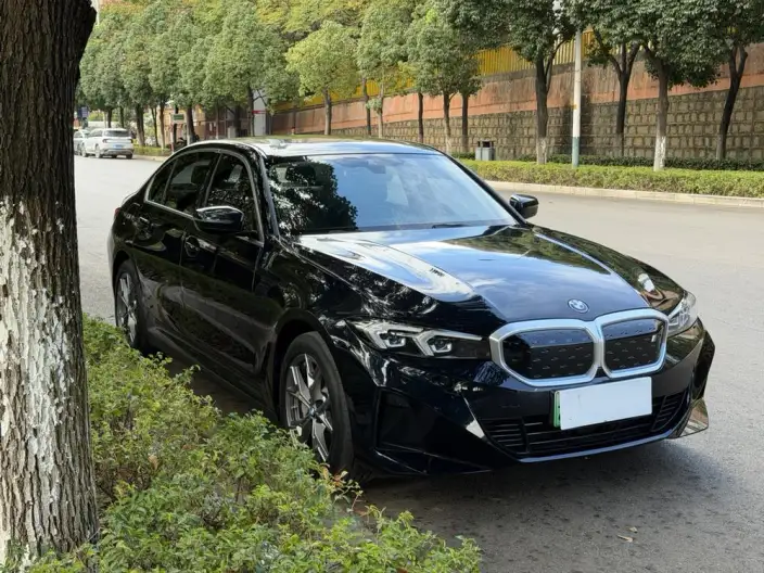 BMW i3 2022 Model eDrive35L – фото 3