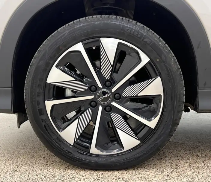 BYD Song PLUS EV 2025 Model 520KM Luxury Model – фото 8