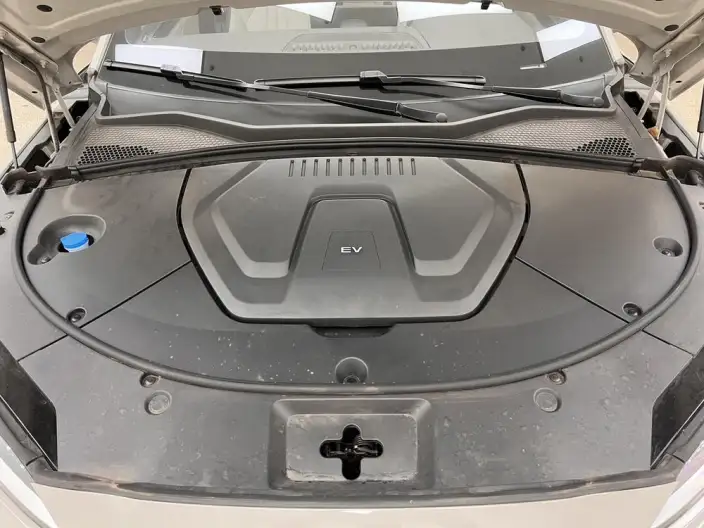 BYD Song PLUS EV 2025 Model 520KM Luxury Model – фото 9