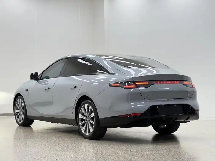 Leapmotor C01 2024 Model EV Edition 525 Exclusive Edition – фото 5