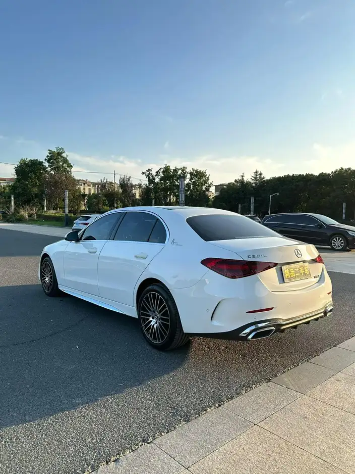 Mercedes-Benz C-Class 2025 Model C 260 L Sports Edition – фото 4