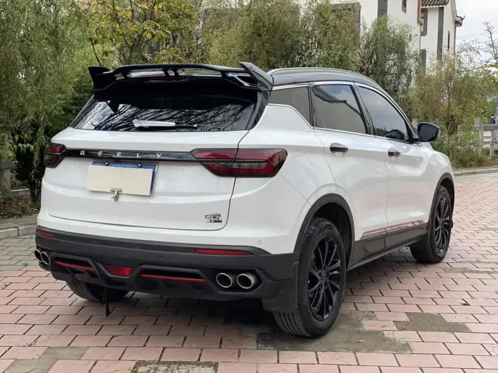 Geely Binyue 2021 Model 260T DCT Honor Edition – фото 6
