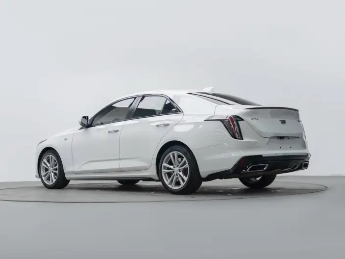 Cadillac CT4 2022 Model 28T Fashion Model – фото 5