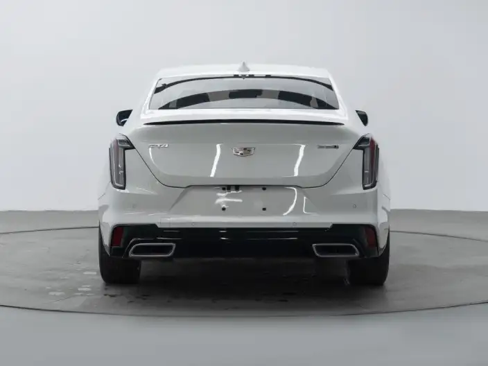 Cadillac CT4 2022 Model 28T Fashion Model – фото 6