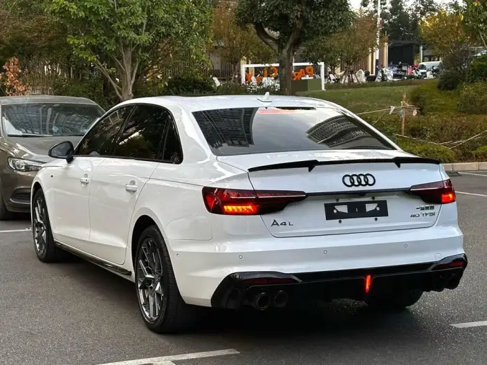 Audi A4 L 2022 Model 40 TFSI Luxury Dynamic Model